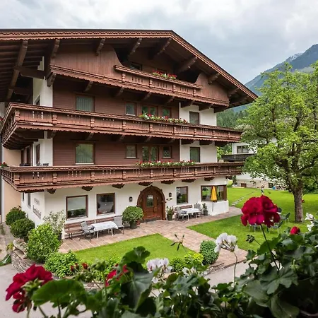 Kumbichlhof 3* Mayrhofen